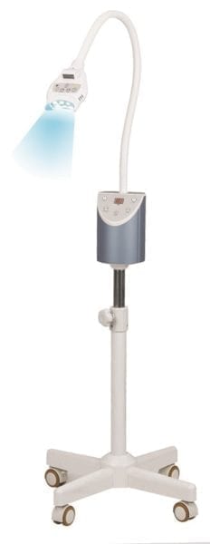 ZAHNAUFHELLUNGS-LAMPE